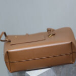 Saint Laurent Shopping Saint Laurent In Leather